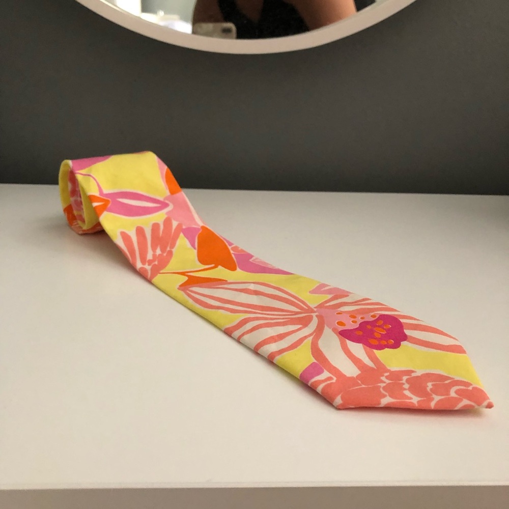Lilly Pulitzer 100% Cotton Tie